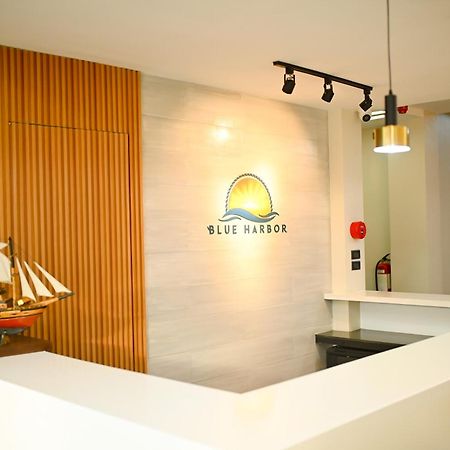 Blue Harbor Hotel Calapan Luaran gambar