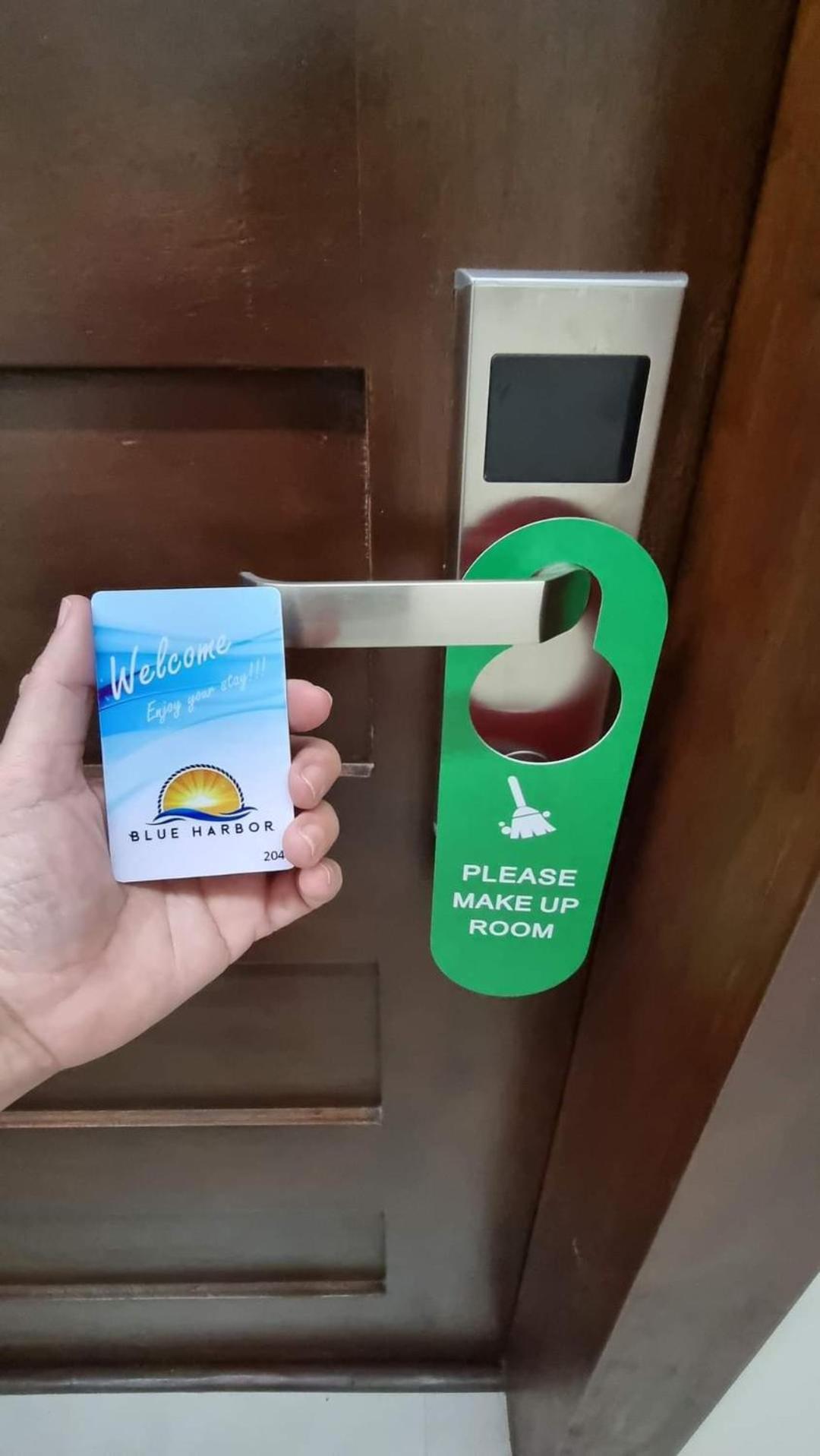 Blue Harbor Hotel Calapan Luaran gambar